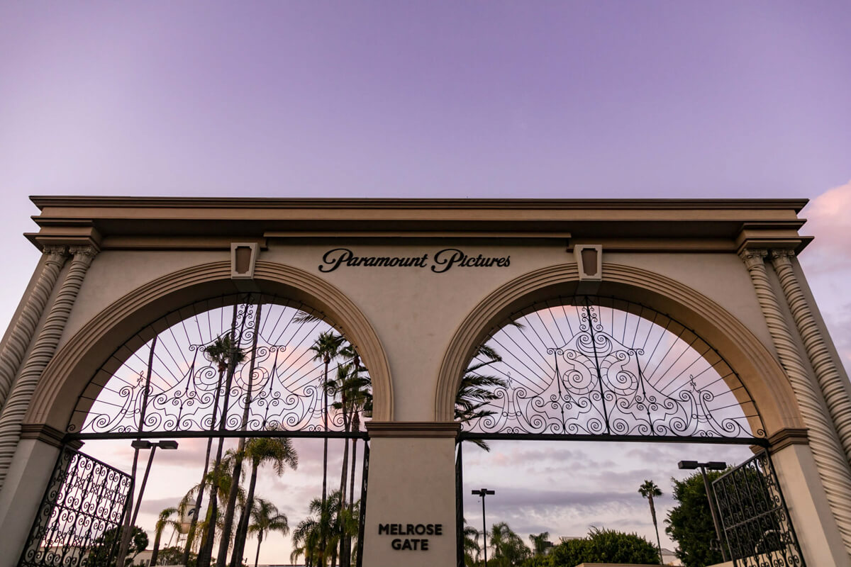 Konferenciafotózás során készült kép a Paramount Pictures Stúdióban.