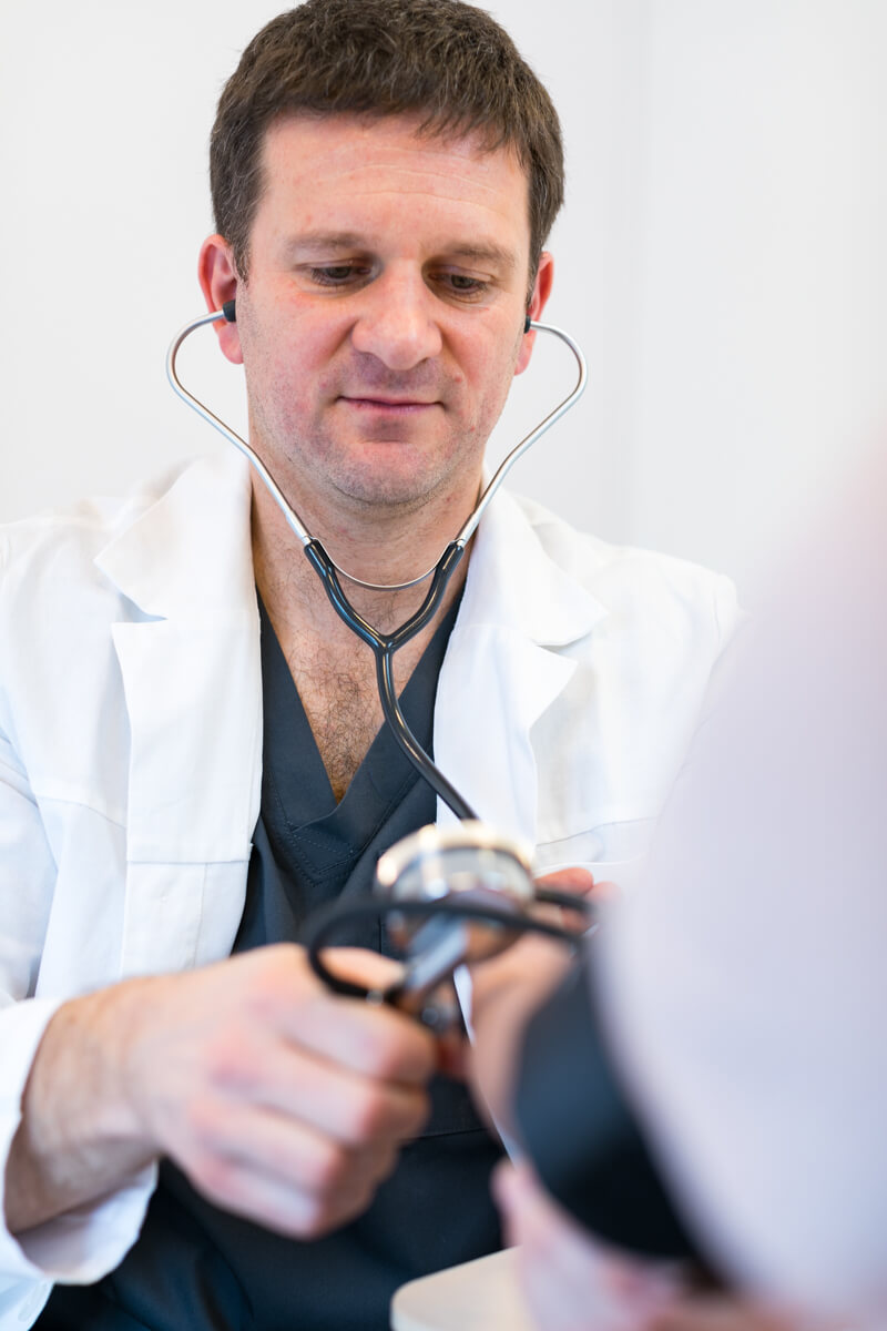 Image fotózás során készített kép Dr. Kürthy Dánierről.