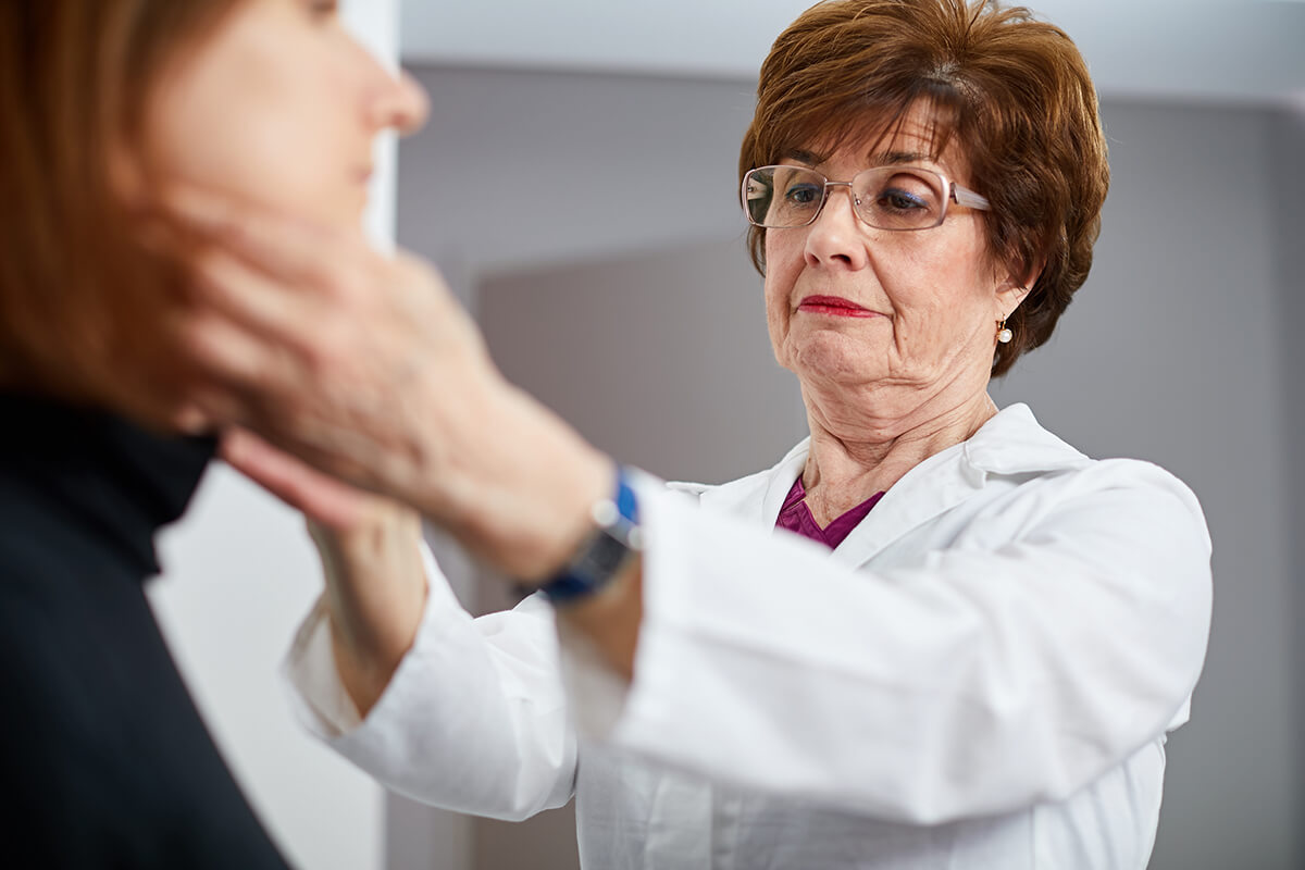 Image fotózás során készített kép Dr. Nemes Zsuzsannáról.