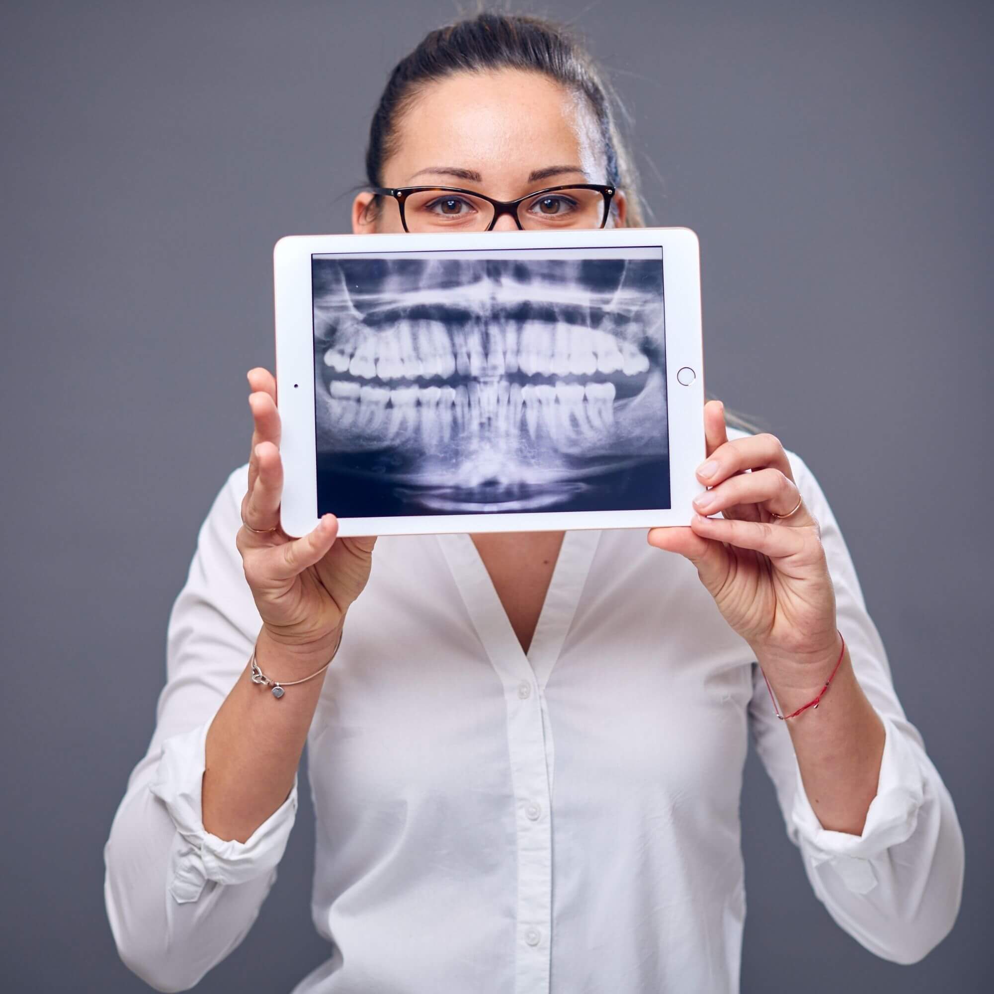 Az Artdent stúdiófotózása - DKP Visuals